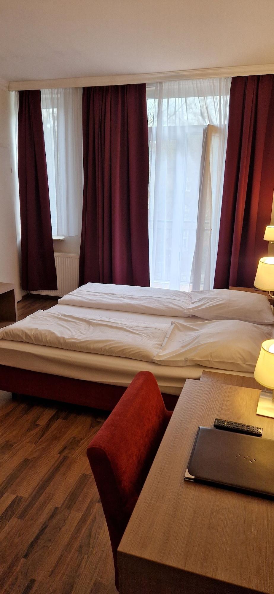 Hotel Marienthal Garni Amburgo Esterno foto